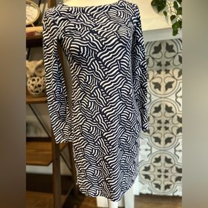 Vineyard Vines long sleeve dress. XS